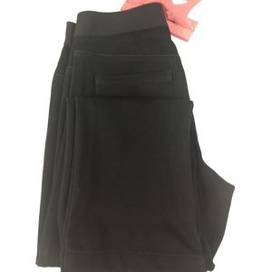 Rafaella black jeggings. Sz 10p.